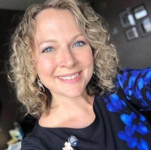 Meet your Posher, Nicole